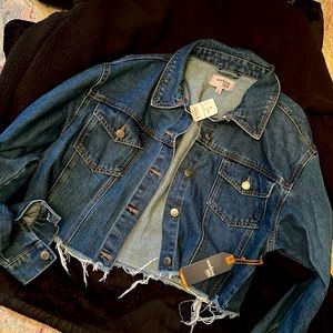 Demon jacket stretchy with tags